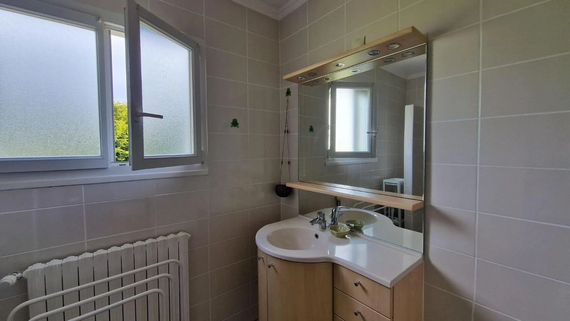 Family-Friendly Holiday Home Near The Coast Plougasnou