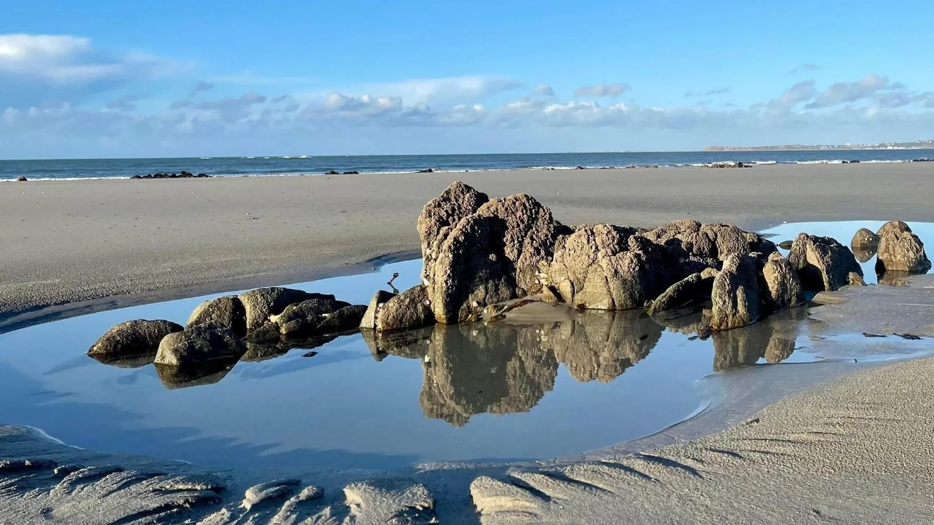 Family-Friendly Holiday Home Near The Coast Plougasnou Franciaország